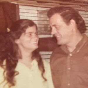 Meet your Posher, Pearl